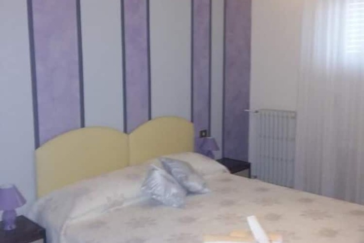 Room 15 of 44