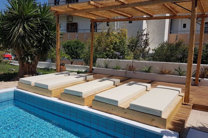 Sundeck