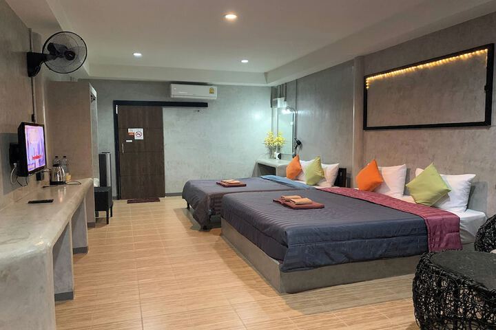 Room 69 of 95