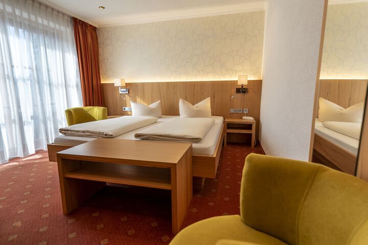 Room 10 of 63