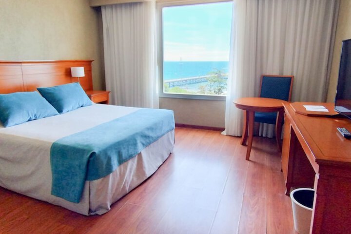 Room 15 of 61