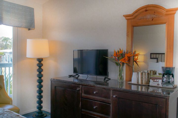 Room 10 of 62