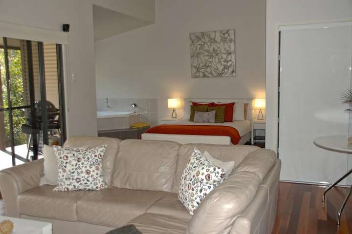 Room 3 of 36