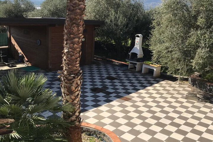 Terrace/Patio 33 of 39