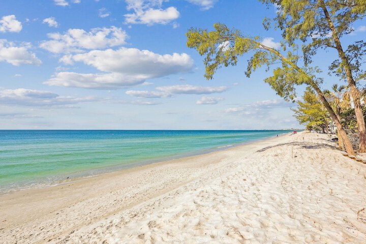 Beach 18 of 24
