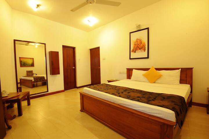 Room 14 of 70