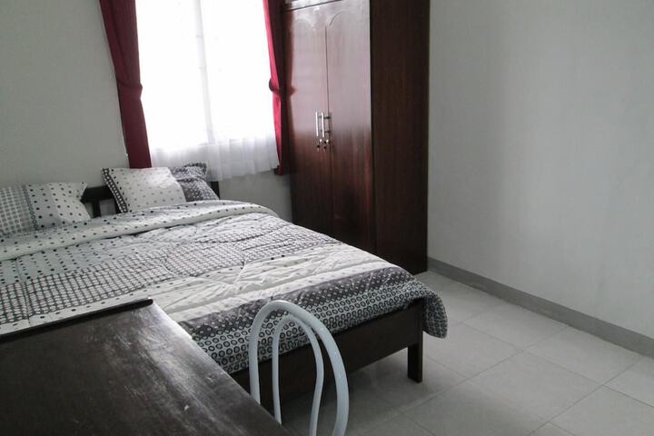 Room 8 of 45