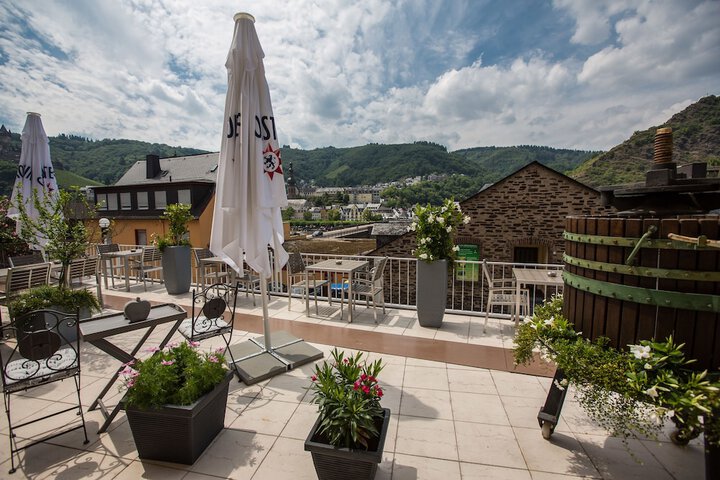 Terrace/Patio 77 of 82
