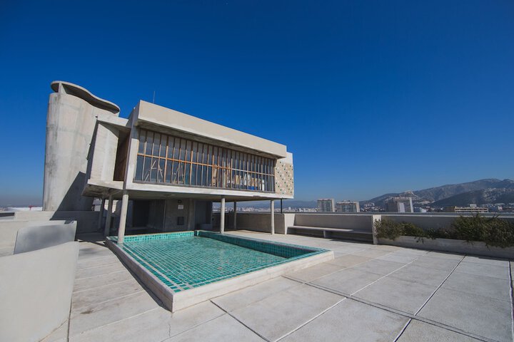Pool 76 of 98