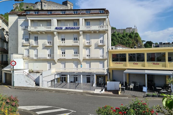 Exterior Photo