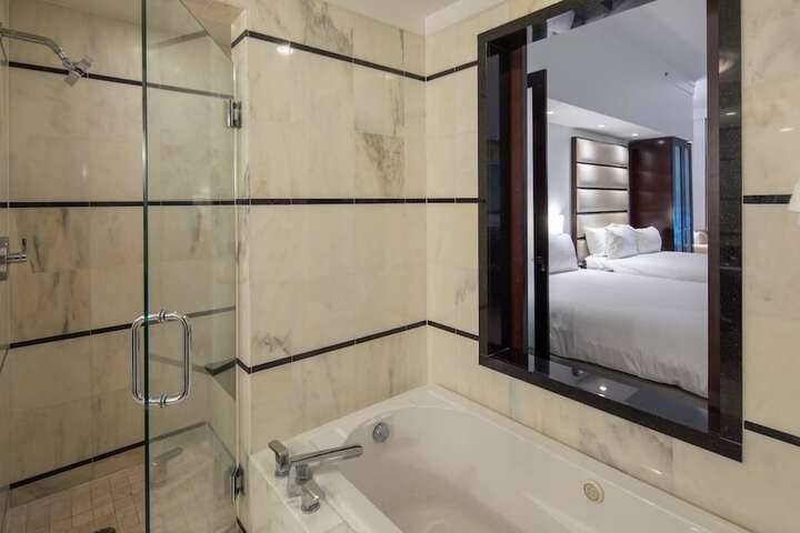 Room 55 of 86