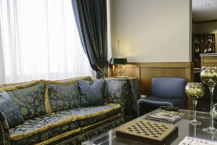 Hotel Interior 11 of 77