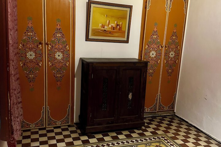 Room 23 of 58