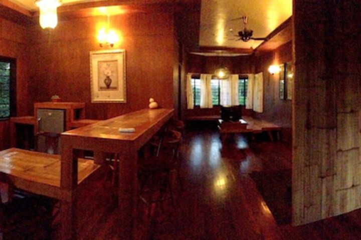Room 6 of 44