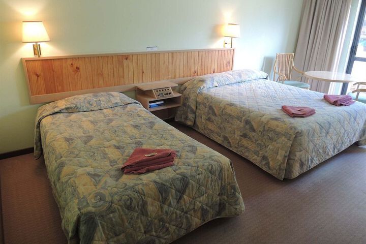 Photo 4