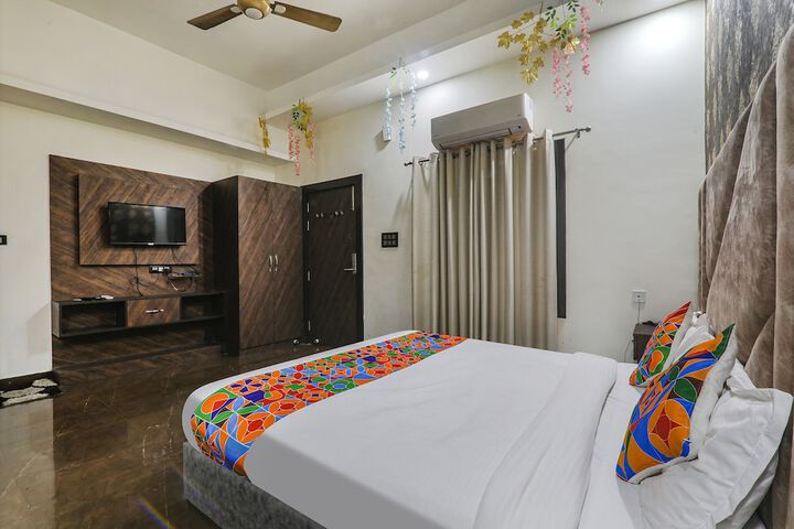Room 21 of 26