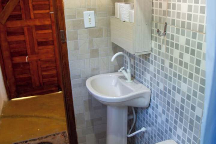 Room 26 of 27