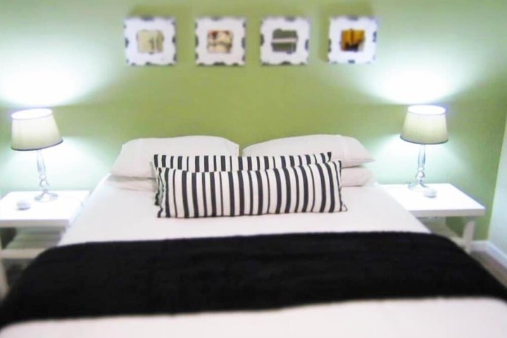 Room 9 of 26