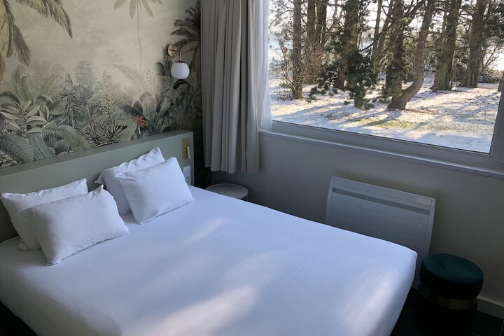 Room 9 of 67