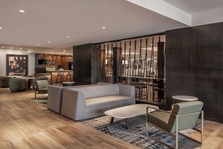 Guest Lobby