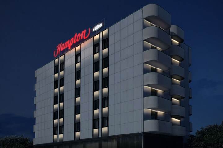 Hotel 68 of 73