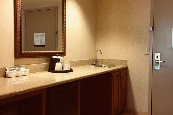 Private kitchenette