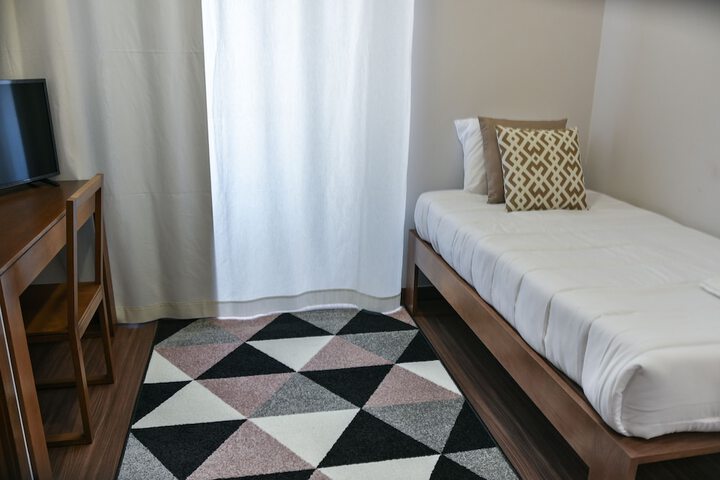 Room 38 of 80