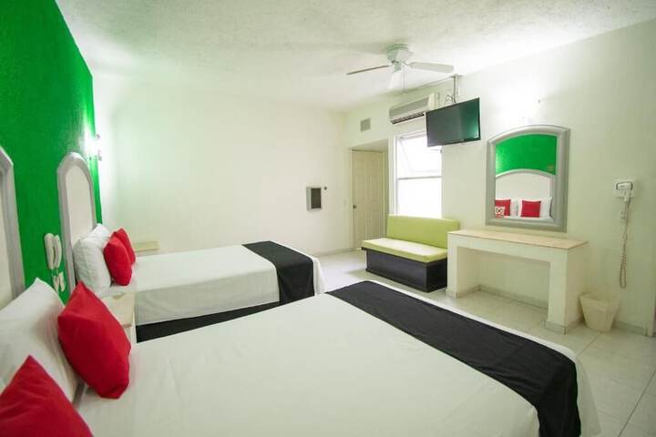 Room 10 of 28