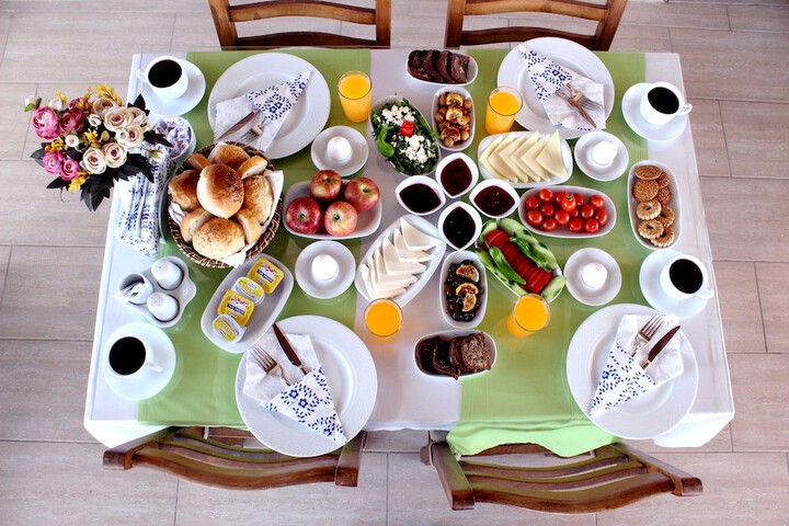 Breakfast/Coffee Service 26 of 41