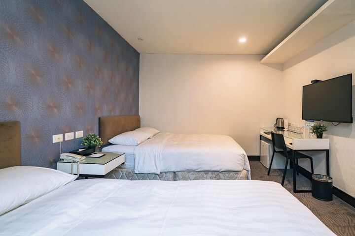 Room 39 of 65