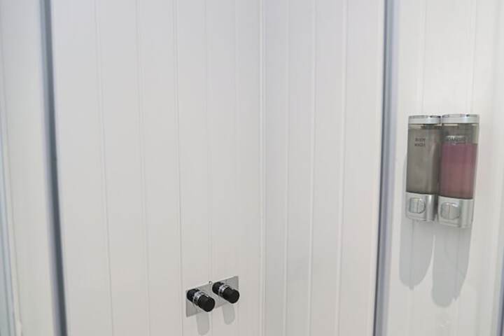 Room 20 of 26