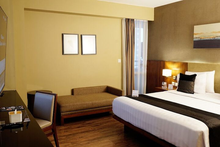Room 53 of 115