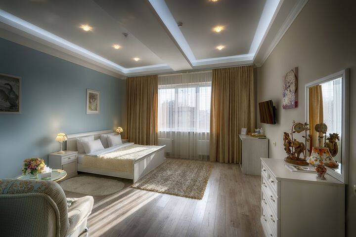Room 28 of 73