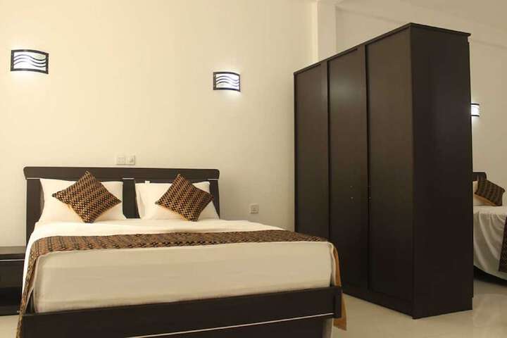 Room 18 of 84