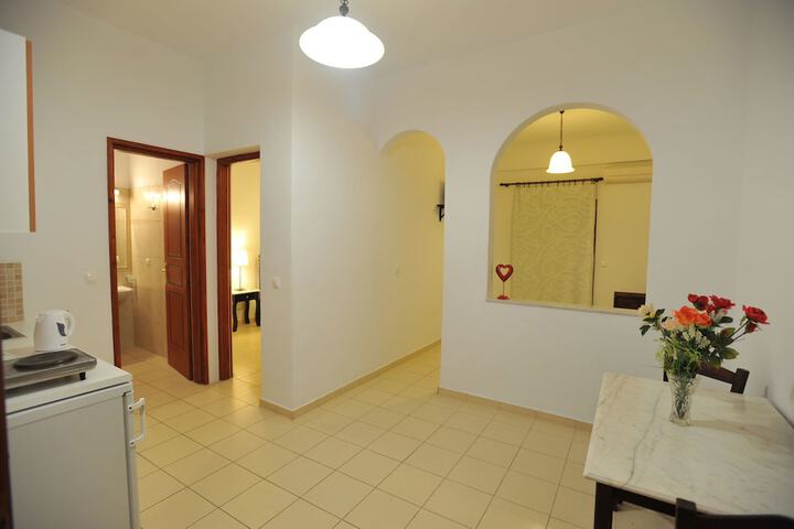 Room 32 of 56