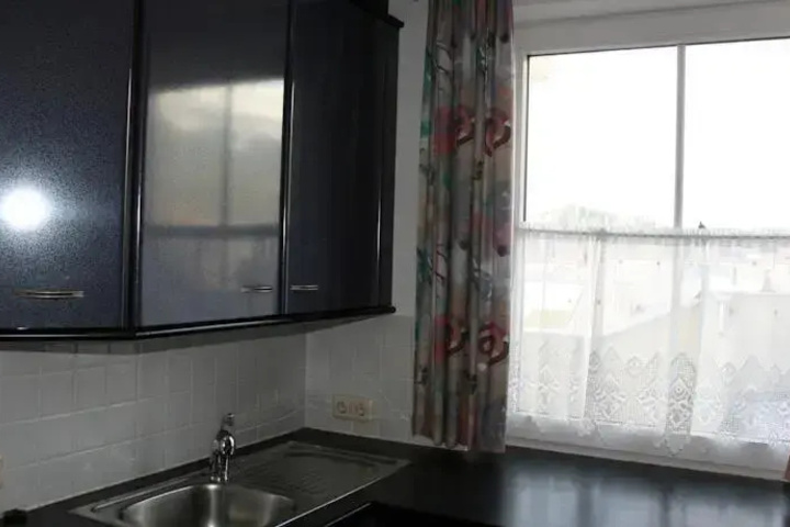 Room 8 of 26