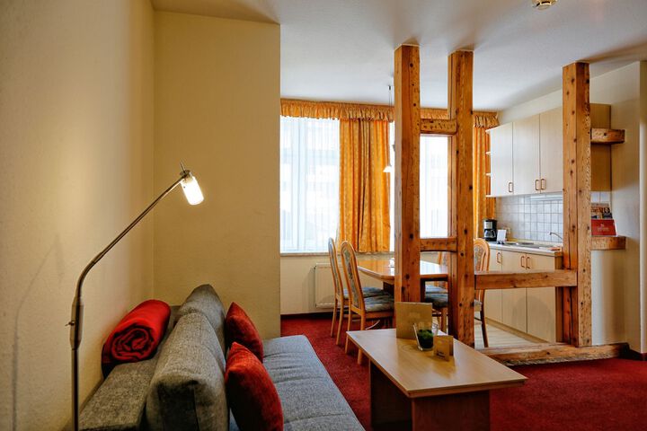 Room 8 of 63