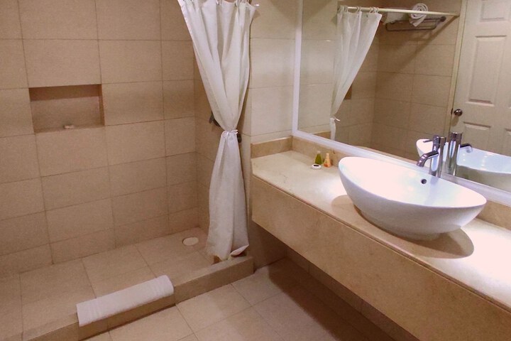 Room 30 of 67