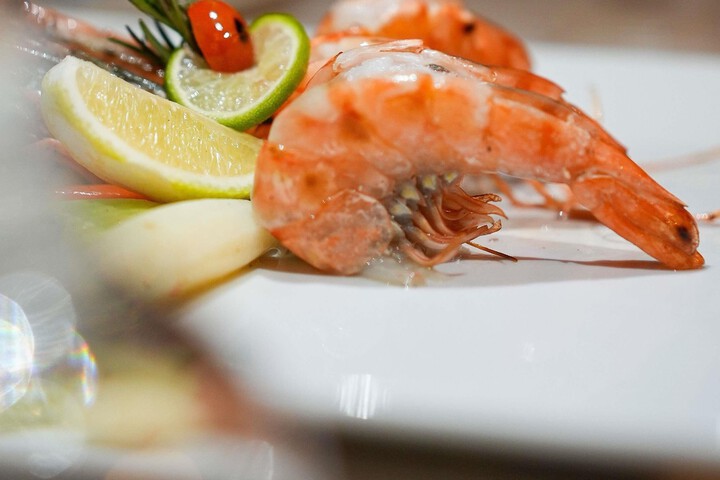 Dining 90 of 139