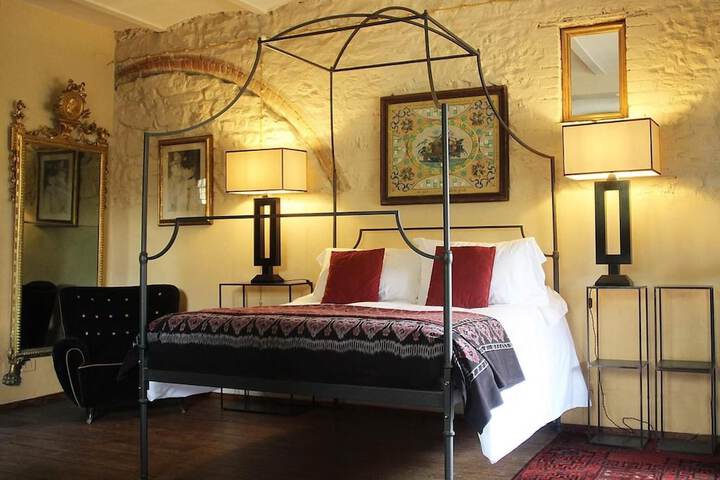Room 12 of 55