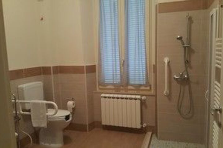 Room 8 of 52