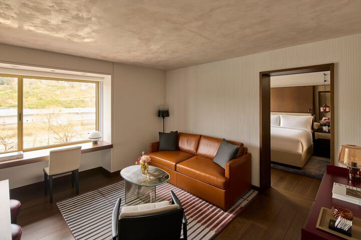Room 18 of 75