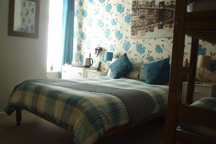 Room 11 of 67