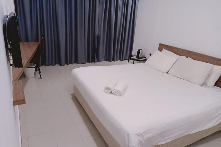 Room 26 of 41