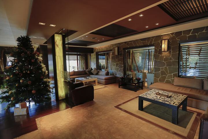 Lobby Photos