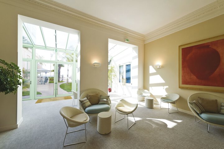 Lobby Photos