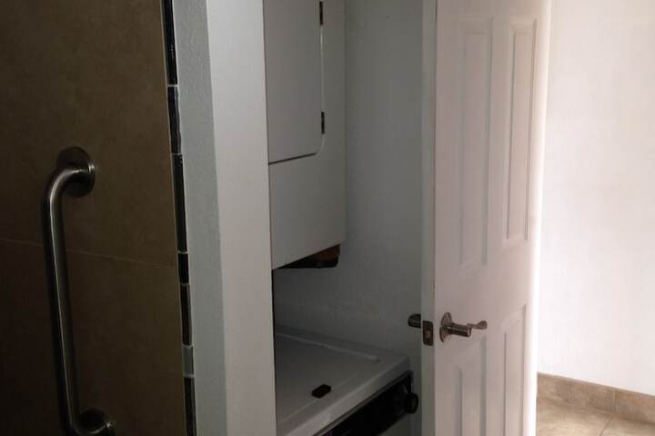 Room 277 of 484