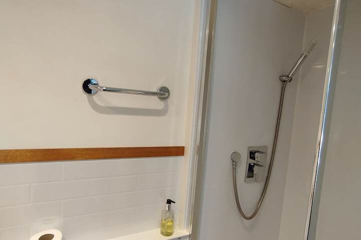 Room 42 of 52