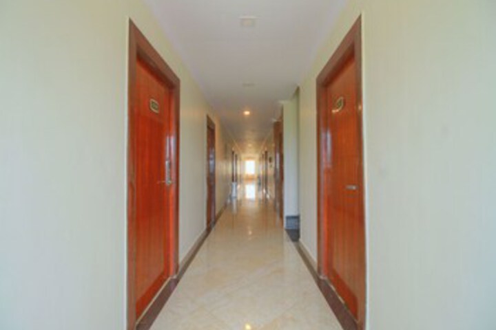 Hotel Interior 11 of 34