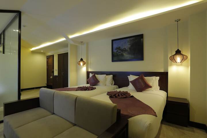 Room 8 of 69